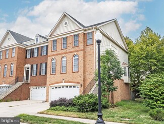 42906 Overly Square, Chantilly, VA 20152