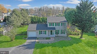 104 Goldfinch Ln, Honey Brook, PA 19344