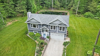 14110 168th Ave, Grand Haven, MI 49417