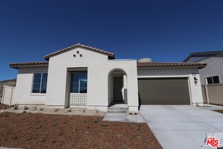 17857 Cirrus Dr, Santa Clarita, CA 91351
