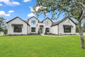 1035 Estancia Blvd, Weatherford, TX 76088