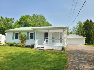 1450 Mcclure St, Galion, OH 44833