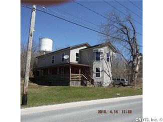9 Main St, Antwerp, NY 13608