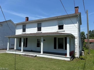 216 Wilson Ave, Wakefield, VA 23888