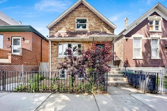 3610 S Winchester Ave, Chicago, IL 60609