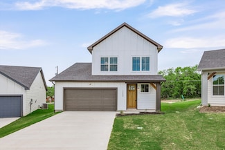 1204 Chestnut Ct, Runaway Bay, TX 76426