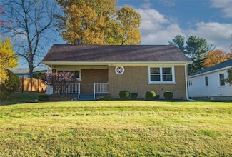 1013 W Gore Rd, Erie, PA 16509