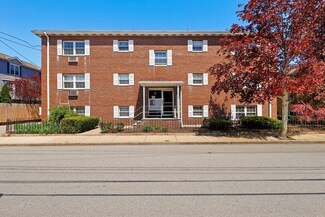 31 Pond St Unit 14, Waltham, MA 02451