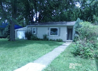1004 W 8th St, Sterling, IL 61081