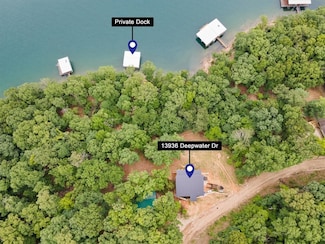 13936 Deepwater Dr, Garfield, AR 72732