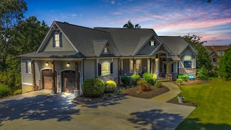 303 Commonwealth Dr, Ninety Six, SC 29666