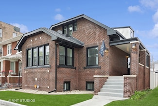7440 S Oglesby Ave, Chicago, IL 60649