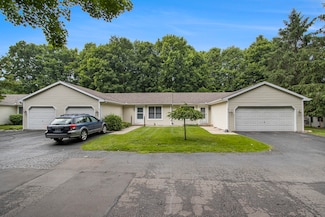 5973 Woodsong Way Unit 1, Kalamazoo, MI 49009
