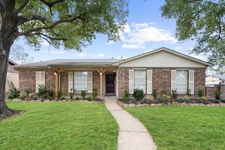 13635 Twopenny Ln, Houston, TX 77015
