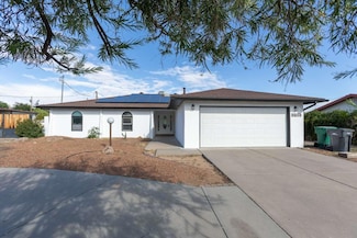 3213 Sue Cir SE, Rio Rancho, NM 87124