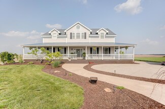 7013 Clinton County Line Rd, Mascoutah, IL 62258
