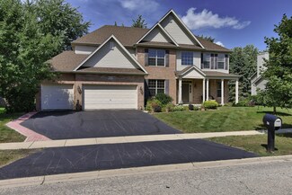 415 Bayberry Dr, Oswego, IL 60543