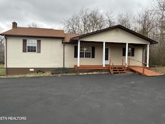 219 N Crabtree St, Jamestown, TN 38556