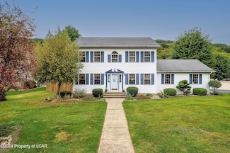 205 Mary's Cir, Exeter, PA 18643