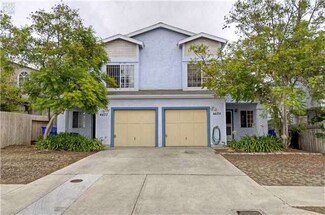 4675 51st St Unit 77, San Diego, CA 92115