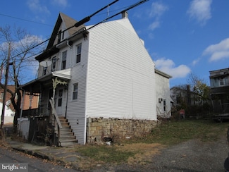 49 N Diamond St, Shamokin, PA 17872