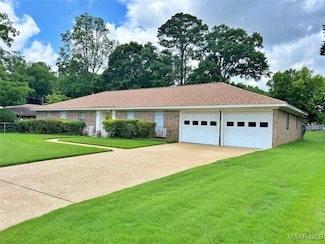 1253 Wright St, Prattville, AL 36066
