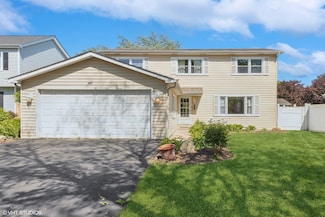 121 S Parkside Ave, Glen Ellyn, IL 60137