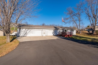 2605 N Nokomis NE, Alexandria, MN 56308