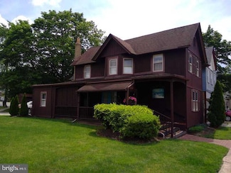 7 West Ave, Pitman, NJ 08071