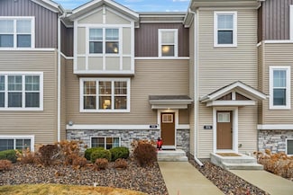 775 Roselyn Dr, Victoria, MN 55386