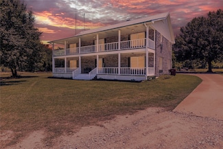 1147 Vz County Road 3417, Wills Point, TX 75169