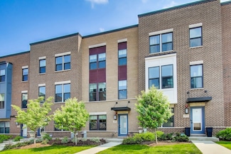 205 Dawson Dr, Mount Prospect, IL 60056