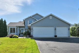 17624 Foxboro Ln, Farmington, MN 55024