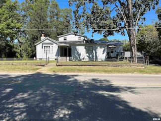 407 W Water St, Pinckneyville, IL 62274