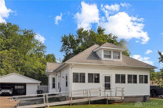 3333 Hertlein Ln, Vandalia, OH 45377