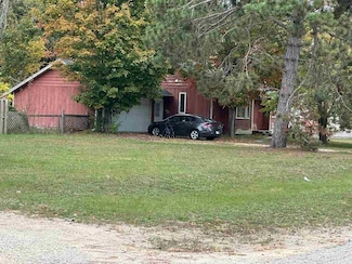 7084 Center St, Alanson, MI 49706