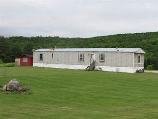 20 Star Light Ln, Canaan, NH 03741