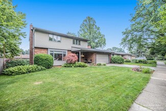 1709 Saxon St, Ann Arbor, MI 48103
