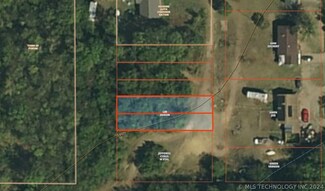 13 N Peoria St, Porum, OK 74455