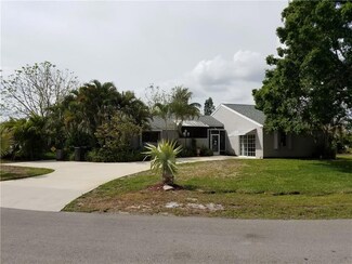 2501 SE Hemsing St, Port Saint Lucie, FL 34984