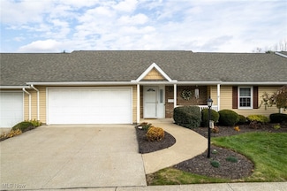 223 Park Place Dr, Wadsworth, OH 44281