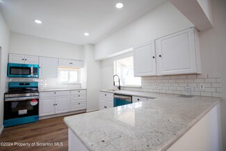 139 S Sumner Ave, Scranton, PA 18504