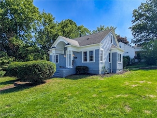 187 3rd St NE, Barberton, OH 44203