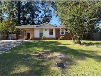 310 Milburn Dr, Fayetteville, NC 28314