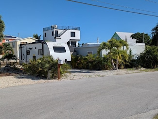 31515 Avenue E Unit E, Big Pine Key, FL 33043