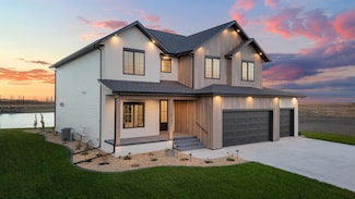 8147 Memory Ln, Horace, ND 58047