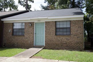 2501 Mar Ct, Tallahassee, FL 32301