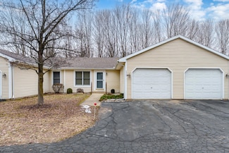 5969 Woodsong Way Unit 3, Kalamazoo, MI 49009
