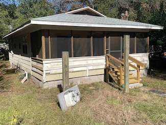 75 Short Ln, Quincy, FL 32351
