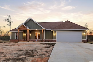 5167 Dale Rd, Benton, AR 72015